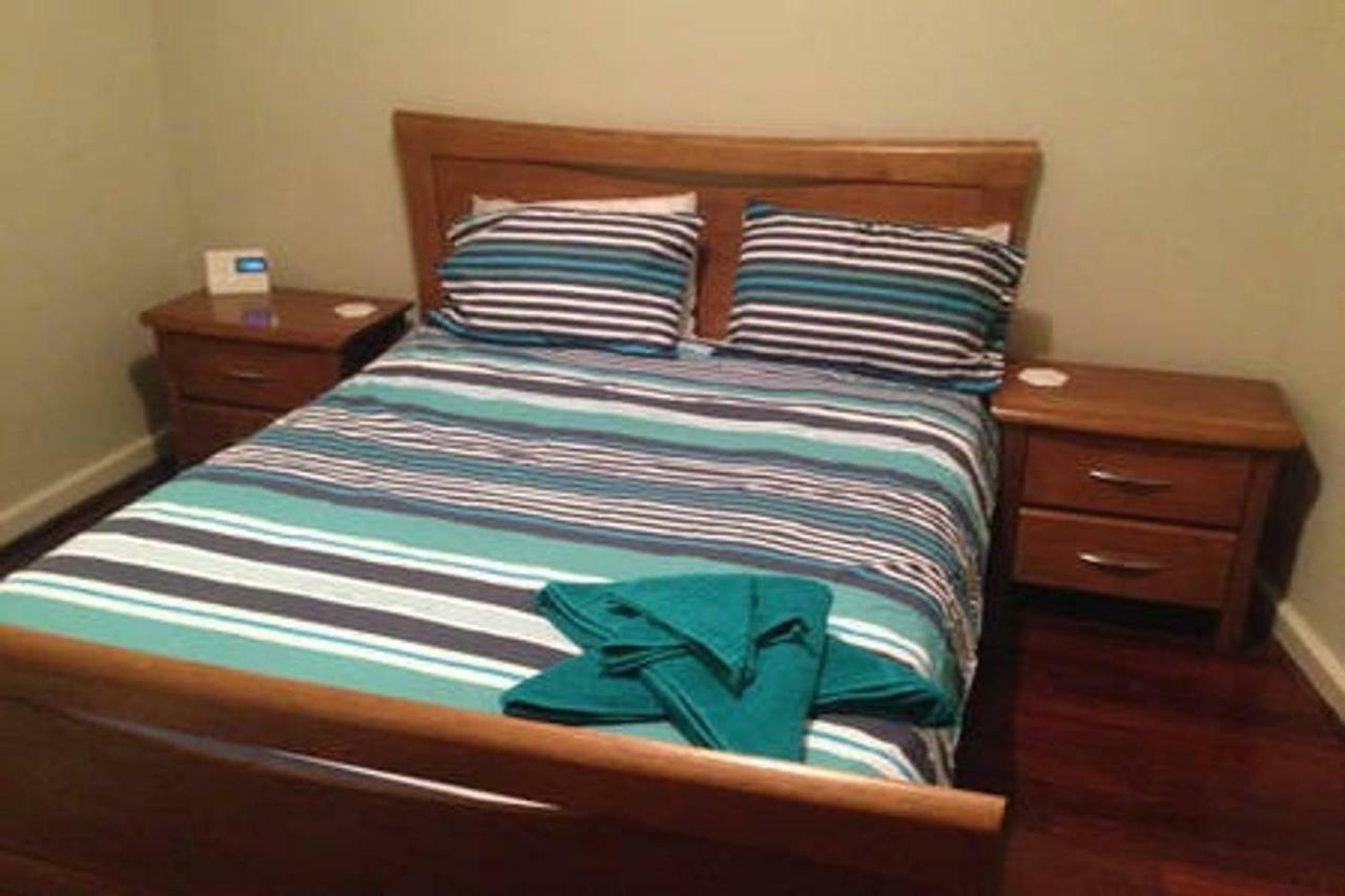 Affordable & Comfortable Apartment On Langley Park بيرث المظهر الخارجي الصورة