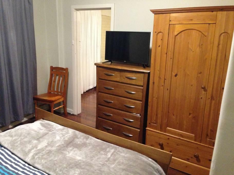 Affordable & Comfortable Apartment On Langley Park بيرث المظهر الخارجي الصورة